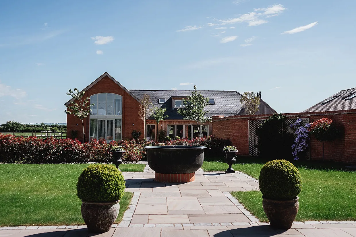 Orchard Barn - accommodation barn sleeps 16 at Cider Mill Barns wedding venue in Warwickshire