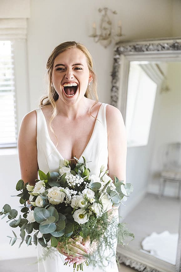 Bride nervously laughing… all set